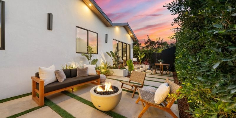 Explore with oversized pavers